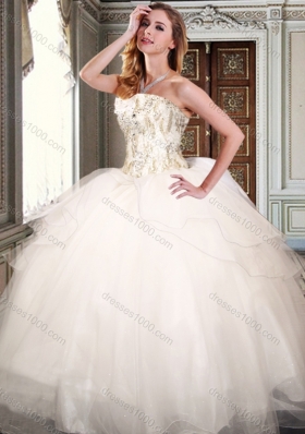 2016 Simple Strapless White Quinceanera Dresses with Appliques and Beading