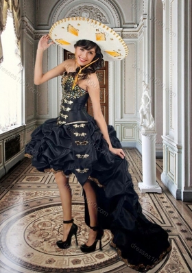 2016 Designer Taffeta Beaded and Applique Black Sweet 16 Dress with Brush Train