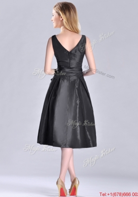 Popular Empire Black Tea Length Prom Dress with Ruching and Bowknot