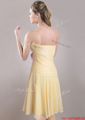 Elegant Applique Chiffon Yellow Short Christmas Party Dress with Side Zipper