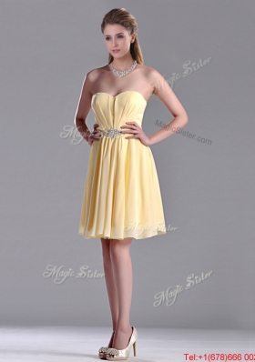 Popular Empire Chiffon Yellow Short Bridesmaid Dress with Beading