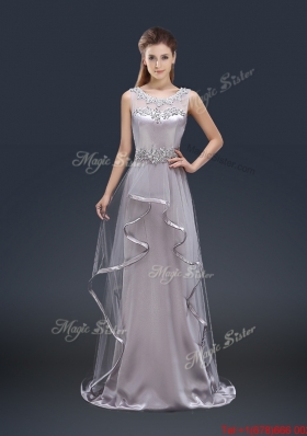 Exquisite Brush Train Scoop Prom Dresses with Appliques