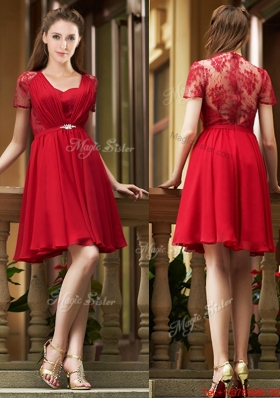 2016 Elegant See Through Back Red Short Bridesmaid Dress with Short Sleeves