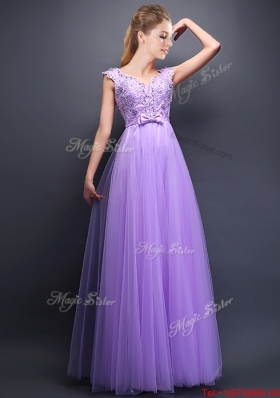 2016 Lovely Beaded and Bowknot V Neck Dama Dresses in Lavender