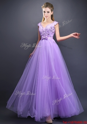 2016 Lovely Beaded and Bowknot V Neck Dama Dresses in Lavender