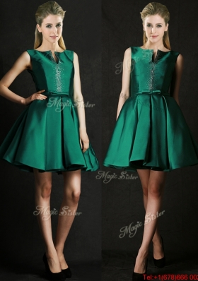 Classical A Line Green Short Mother of Bride Dresses with Beading and Belt