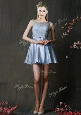 Fashionable Light Blue Short Mother of Bride Dresses with Lace and Belt