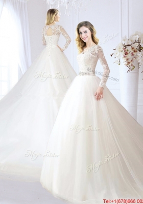 Elegant Beaded and Laced V Neck Chapel Train Wedding Dress in Tulle