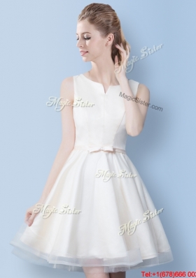 Popular 2017 Bowknot Off White Short Dama Dress in Tulle