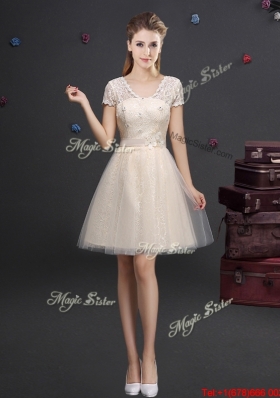 Classical Laced Tulle Champagne Prom Dress with Short Sleeves