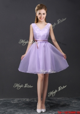 Fashionable Belted and Laced V Neck Short Prom Dress in Lavender