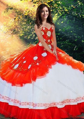 Beautiful Embroideried White and Red Quinceanera Dress in Organza and Taffeta