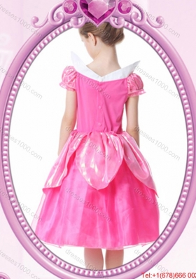 Beautiful A-line V-neck Knee-length Short Sleeves Halloween Little Girl Pageant Dress with Beading and Handcraft