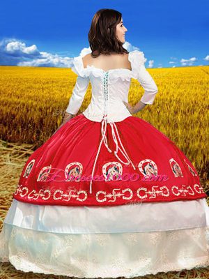 New Style Taffeta 3 4 Length Sleeve Floor Length Quince Ball Gowns and Embroidery