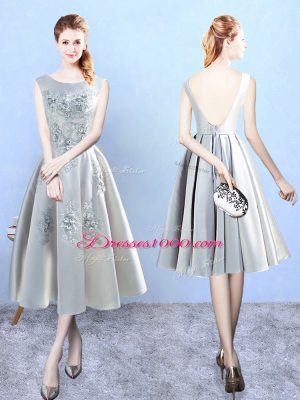 Fabulous Silver A-line Scoop Sleeveless Satin Tea Length Backless Appliques Damas Dress