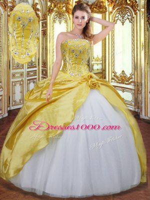 Customized Strapless Sleeveless Taffeta Quince Ball Gowns Beading and Hand Made Flower Lace Up