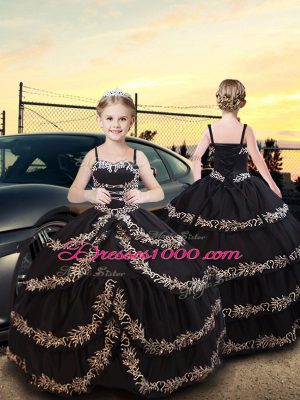 Glorious Black Ball Gowns Spaghetti Straps Sleeveless Taffeta Floor Length Lace Up Embroidery and Ruffled Layers Kids Formal Wear