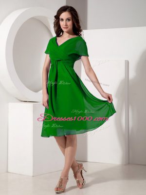 Chiffon V-neck Short Sleeves Zipper Ruching Mother of the Bride Dress in Green