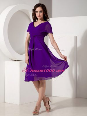 Traditional Purple Empire Ruching Mother of Bride Dresses Zipper Chiffon Short Sleeves Knee Length