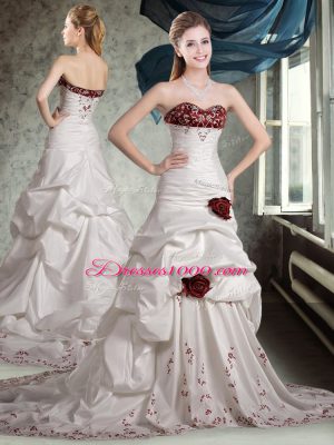 Hot Sale Sleeveless Brush Train Backless Embroidery and Ruffles and Hand Made Flower Wedding Dresses