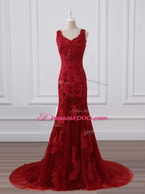 Stunning V-neck Sleeveless Mother Dresses Brush Train Lace and Appliques Red Lace