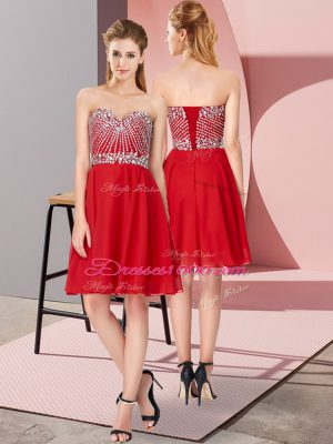 Sleeveless Knee Length Beading Lace Up Homecoming Dress with Red