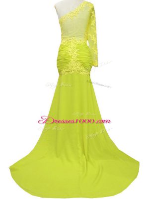 Yellow Column/Sheath Lace and Appliques Mother of Bride Dresses Side Zipper Chiffon Long Sleeves
