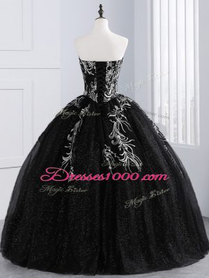 Sexy Sleeveless Floor Length Embroidery Lace Up Quince Ball Gowns with Black