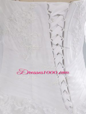 White Lace Up Bridal Gown Appliques Sleeveless Court Train