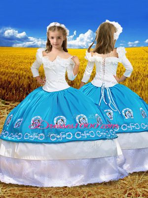 Classical Blue And White Lace Up Off The Shoulder Embroidery and Ruffles Little Girls Pageant Dress Wholesale Taffeta 3 4 Length Sleeve