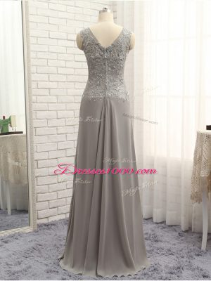 Best V-neck Sleeveless Mother of the Bride Dress Floor Length Lace and Appliques Grey Chiffon