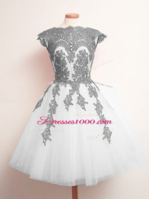 Fine White Lace Up Scalloped Appliques Dama Dress for Quinceanera Tulle Sleeveless