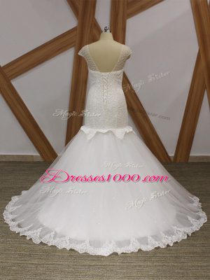 Comfortable White Lace Up Scoop Beading and Appliques Wedding Dress Tulle Cap Sleeves Brush Train