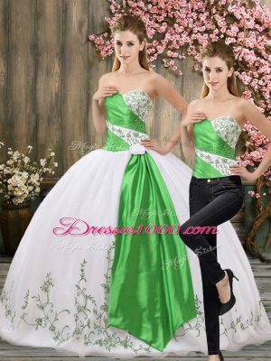 Sweetheart Sleeveless Quince Ball Gowns Floor Length Embroidery and Belt White Organza
