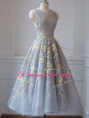 Deluxe Tea Length A-line Sleeveless Grey Prom Dress Criss Cross