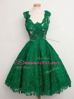 Green A-line Lace Court Dresses for Sweet 16 Zipper Lace Sleeveless Knee Length