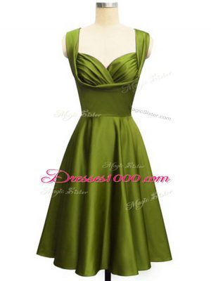 Olive Green Sleeveless Knee Length Ruching Lace Up Wedding Party Dress