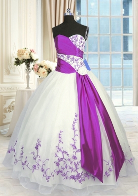 Beautiful Embroidery and Sashes|ribbons 15th Birthday Dress White And Purple Lace Up Sleeveless Floor Length