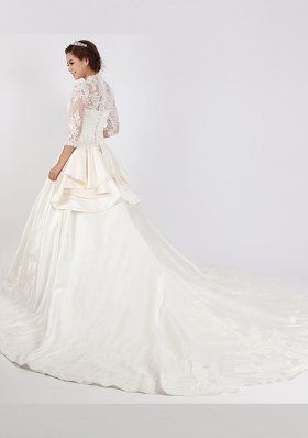 V-neck 3|4 Length Sleeve Cathedral Train Clasp Handle Wedding Dresses White Chiffon