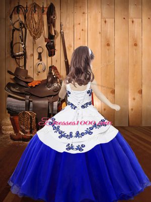 Coral Red Ball Gowns Embroidery Little Girls Pageant Dress Wholesale Lace Up Organza Sleeveless Floor Length