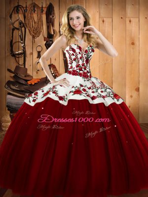 Sleeveless Embroidery Lace Up 15 Quinceanera Dress