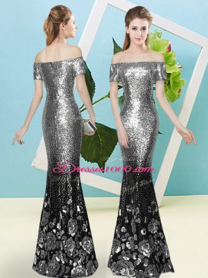 Stylish Floor Length Silver Prom Dresses V-neck Short Sleeves Zipper