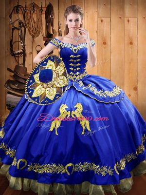 Stunning Royal Blue Vestidos de Quinceanera Sweet 16 and Quinceanera with Beading and Embroidery Off The Shoulder Sleeveless Lace Up