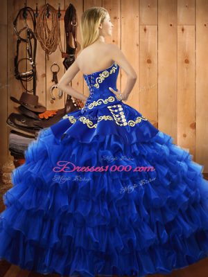 Sweetheart Sleeveless Quince Ball Gowns Floor Length Embroidery and Ruffled Layers Rust Red Satin and Organza