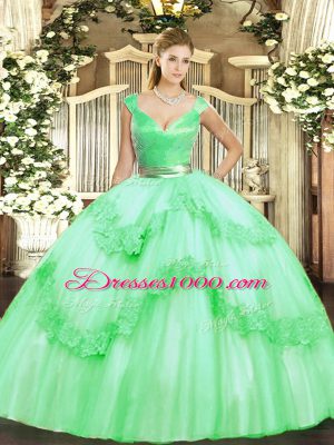 Chic V-neck Sleeveless Tulle Quinceanera Gown Beading and Appliques Zipper