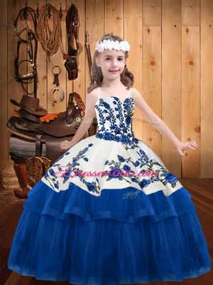 Custom Design Embroidery Little Girl Pageant Gowns Blue Lace Up Sleeveless Floor Length