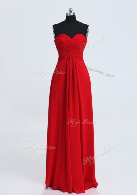 Custom Fit Sweetheart Sleeveless Prom Evening Gown Floor Length Ruching Red Chiffon