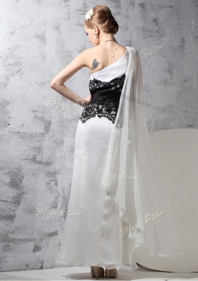 Floor Length White And Black Prom Gown One Shoulder Sleeveless Side Zipper