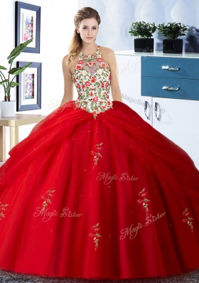 Red Ball Gowns Halter Top Sleeveless Tulle Floor Length Lace Up Embroidery and Pick Ups Quince Ball Gowns