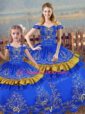 Sleeveless Floor Length Embroidery Lace Up 15 Quinceanera Dress with Blue